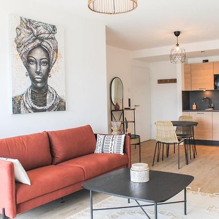 African-Style Apartment - Stadtnah, Parkplatz, E-Ladestation Fuer Auto & Fahrraeder, Gitterbox Fuer Fahrraeder, Fitnessstudio Koblenz (Rhineland-Palatinate) Exterior foto