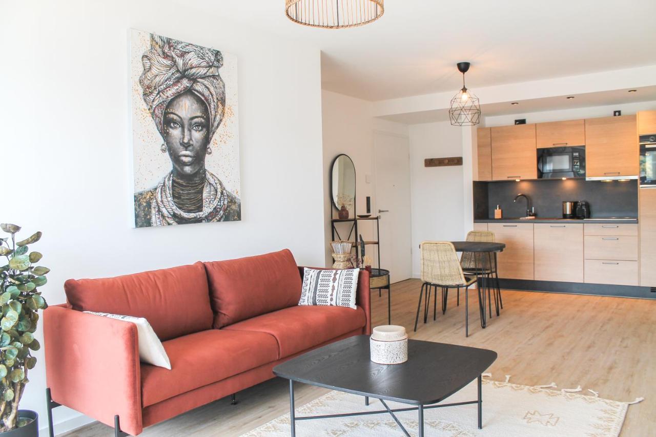 African-Style Apartment - Stadtnah, Parkplatz, E-Ladestation Fuer Auto & Fahrraeder, Gitterbox Fuer Fahrraeder, Fitnessstudio Koblenz (Rhineland-Palatinate) Exterior foto
